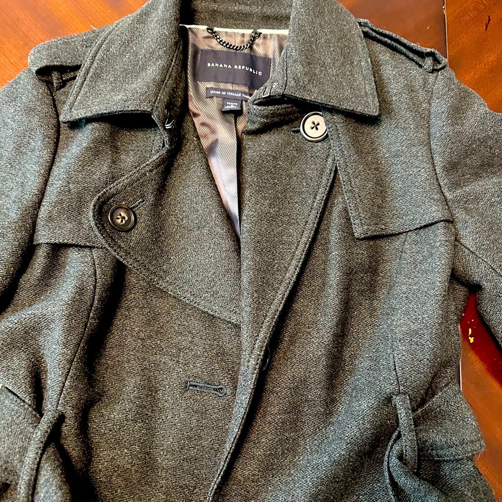 Banana Republic army green trench